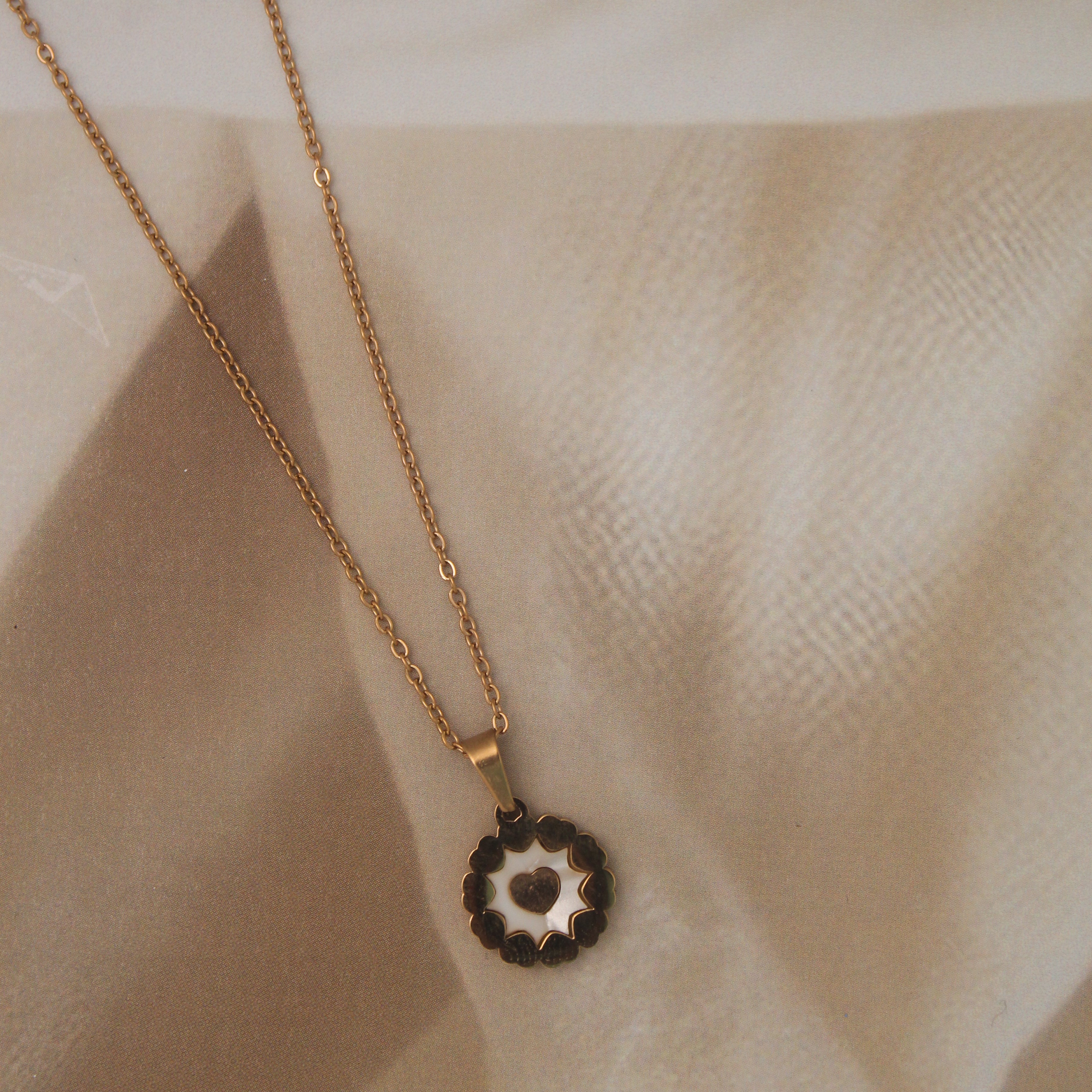 Heartlet pendant Anti tarnish chain