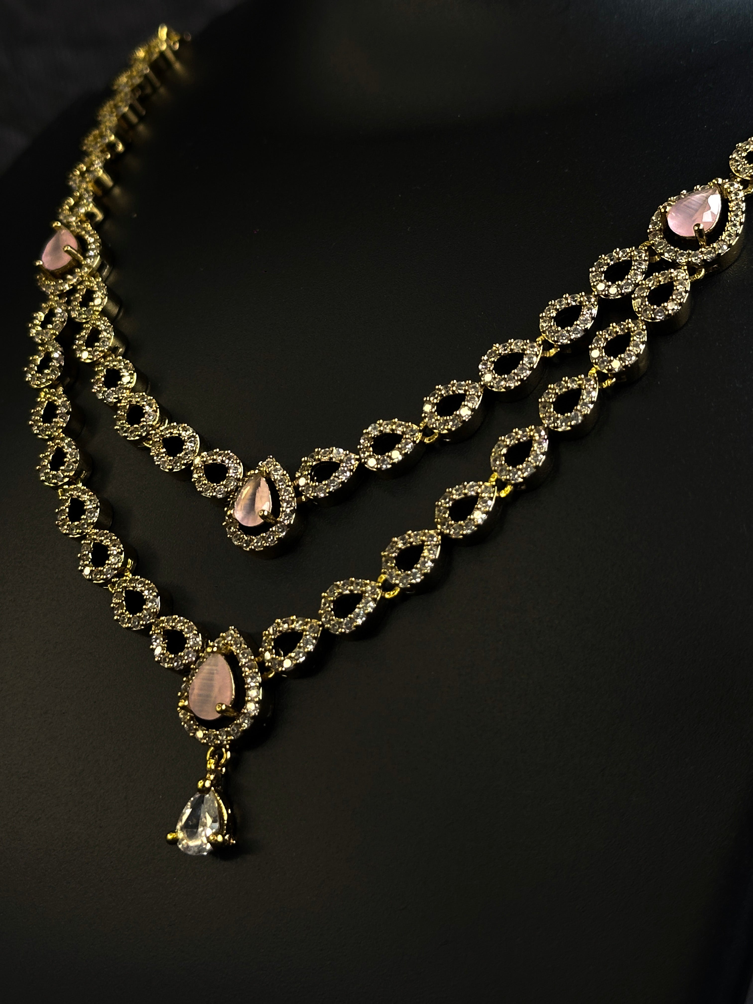 Double layered tear drop AD necklace