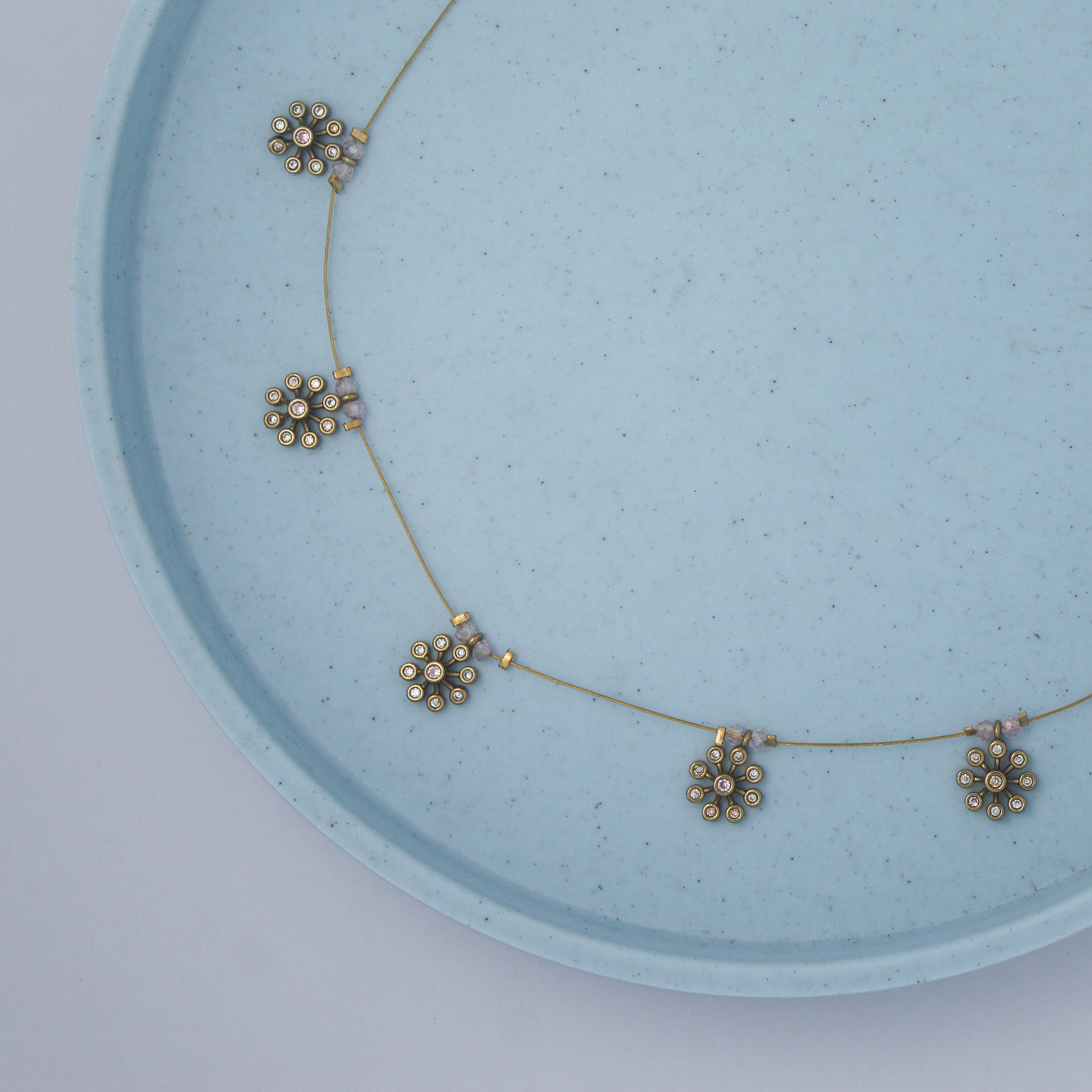 Multi pendant Invisible necklace