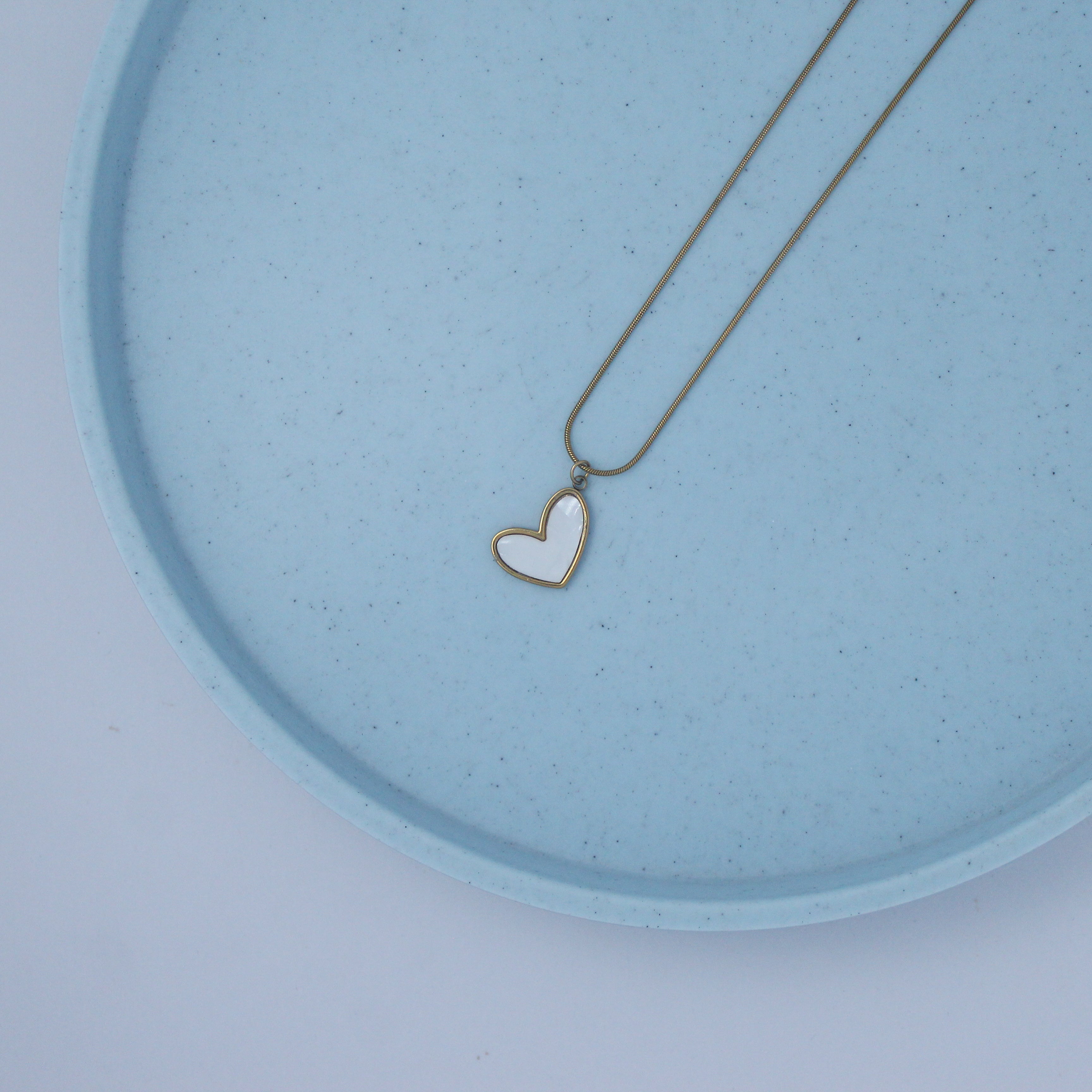 Velora heart pendant Anti tarnish chain