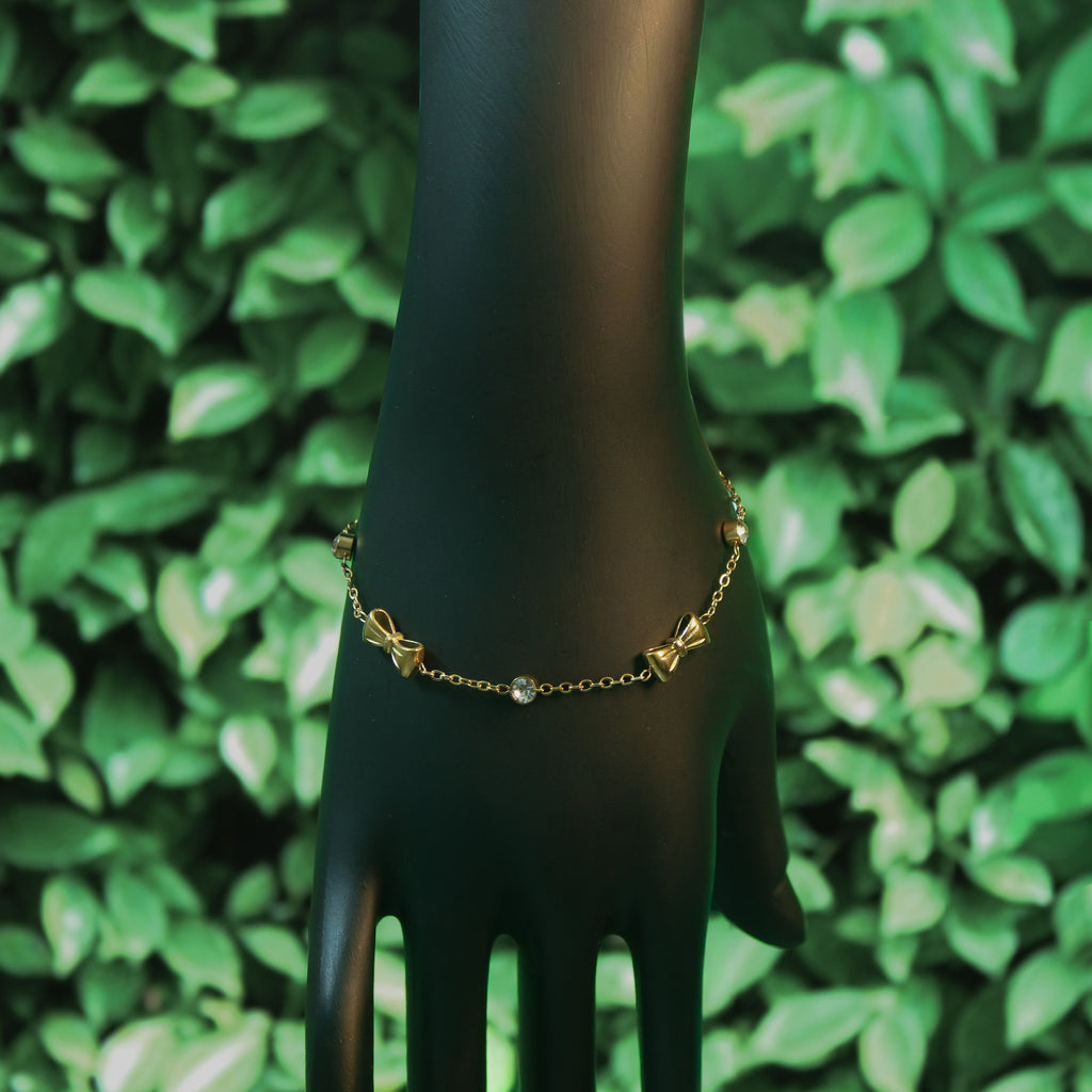 Cute Bow Stainless steel Anti-Tarnish Bracelet - House Of Tanaya