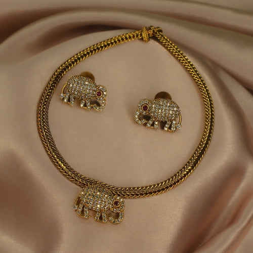 AD Haathi Short Necklace - House Of Tanaya