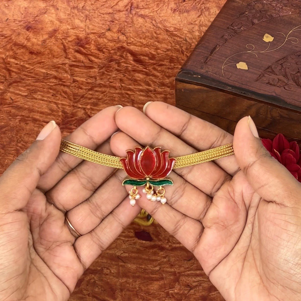 Single Lotus Choker - House Of Tanaya